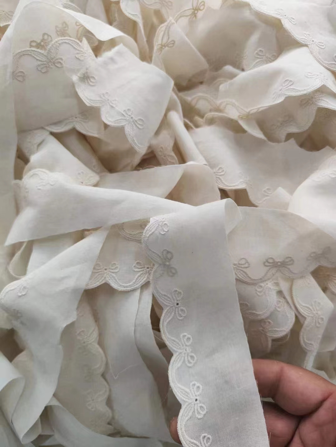 T/C Cotton Lace Trimming Embroidery Cotton Lace Trim Flower T/C Eyelet Lace Trimming